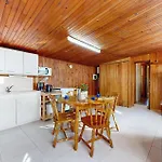 1 Bedroom Beautiful In