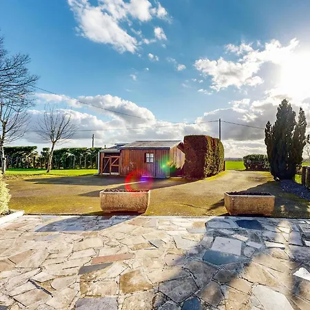In La Bazouge-de-chemere With Kitchen Holiday home