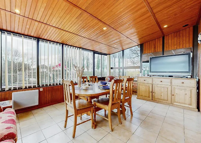 Feriehus Stunning In *